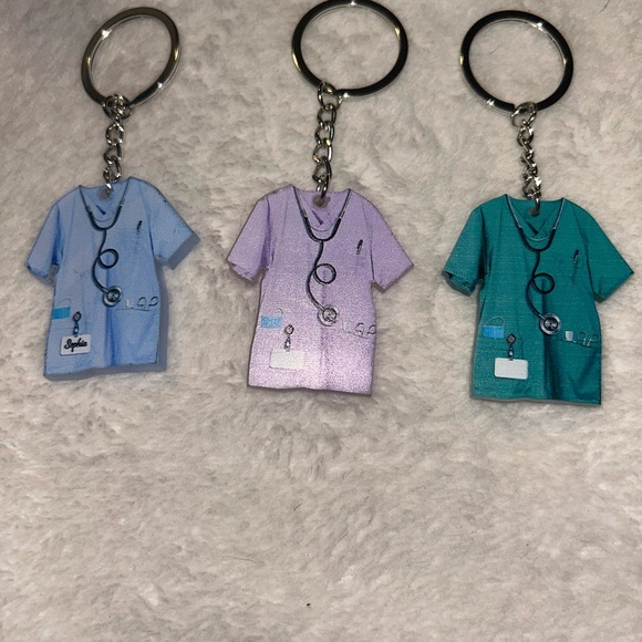Scrub Shirt Keychains 1 keychain - Picture 1 of 1